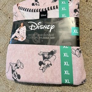 Disney Mickey & Minnie Ladies PJ Pajamas Loungewear Set Size XL Pink NWT!